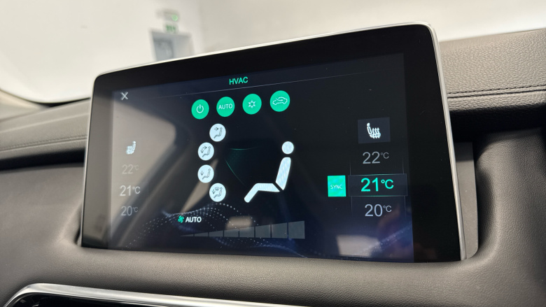 MG Hs 1.5 T-GDI Exclusive 5dr DCT Petrol Hatchback